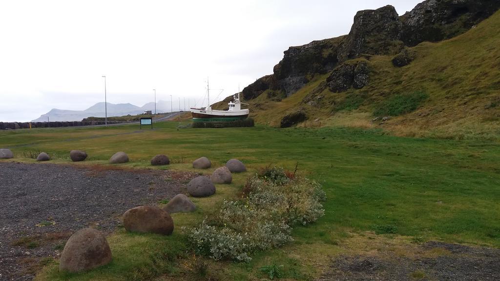 Ólafsvík Gisting Og Galleri酒店 外观 照片